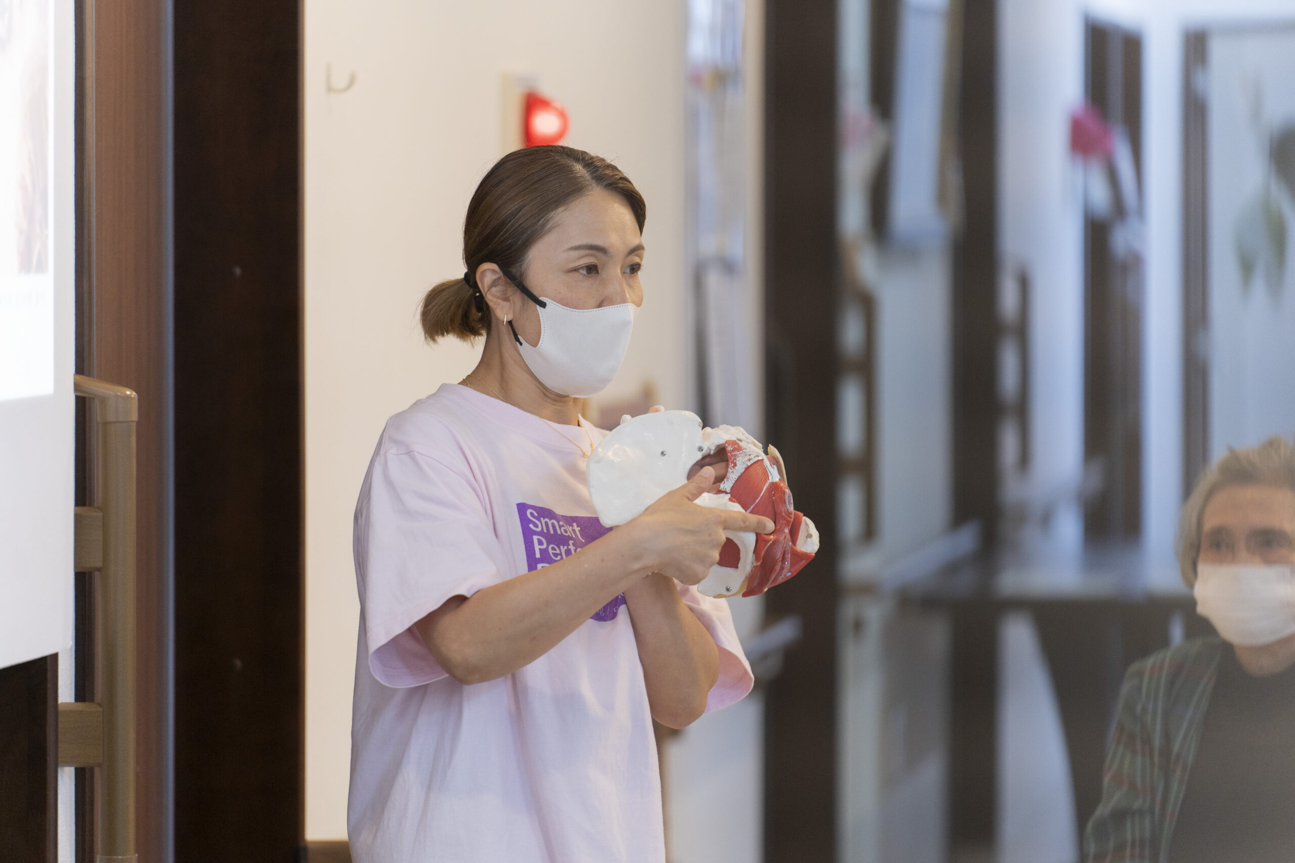 【すべての高齢者に欠かせないフェムケア】介護業界での必要性